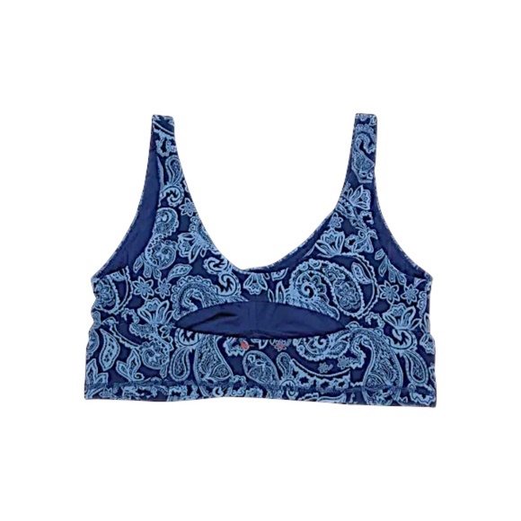 The Upside Blue Paisley Activewear Set – Sports Bra (10) & Leggings (8) - Picture 7 of 7